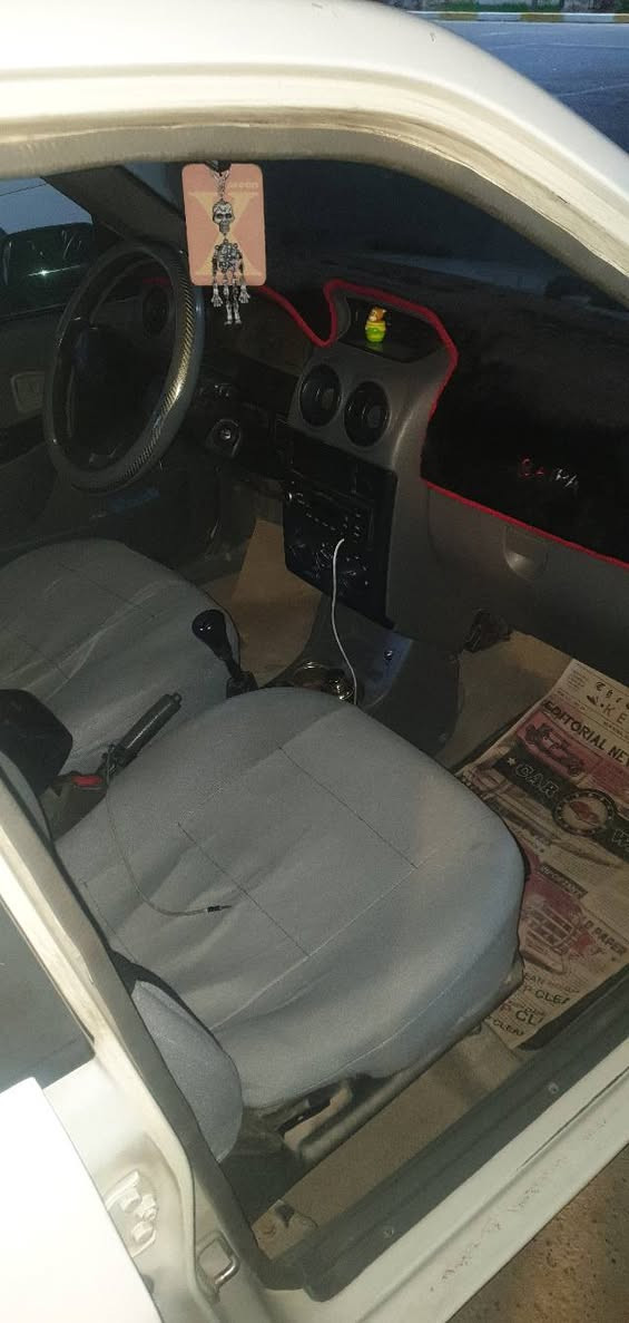 سلام عليكم سايبا للبيع موديل 12 سيارة  رقم انكليزي بغداد وهزة جديدة سيارة تخم تيار محرك وكير وشواصي مكفولات سيارة بلاكات نوزلات كهربائيات السيارة كلهة جديدة ماطور ماسحات جديد  فيت بم  داينومو سيارة جاهزة متصرف عليهة وسيارة بسمي السيارة عارضهة ب 39 مكاني بغداد حي اور رقم ***********
