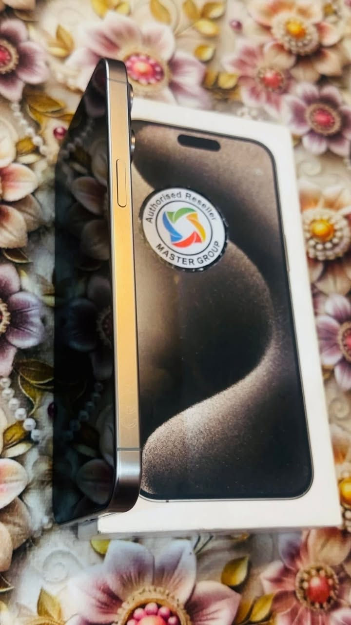 عندي iPhone 15pro max 
ذاكرته :256
بطاريه :87
دبل. سيم كارت 
مثل مموضح زلغ مابي. انطيك بي ضمان يوم كامل 
حته لزكاته انطيك ويا 
اول منزل اخذته ب ٢ و ٣٥٠. والوصل مال الضمان كدامك 
من الشركه. المعتمده الي بكربلاء 
مكان الجهاز بغداد / كراده.  
سعره مليون و ٥٠


**إذا كنت صاحب هذا الإعلان وتريد حذفه لأي سبب، رجاءا أرسل رسالة إلى الدعم الفني**