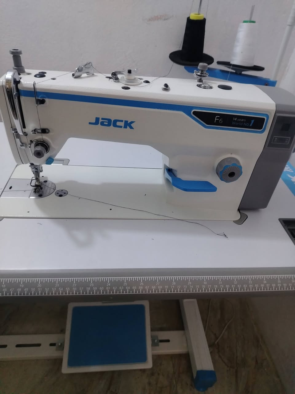 مكينه f6اصدار جديد مكينه مستعمله صار ١٠ ايام فقط استعمال قليل كلش  رقم وتساب او خط ***********
