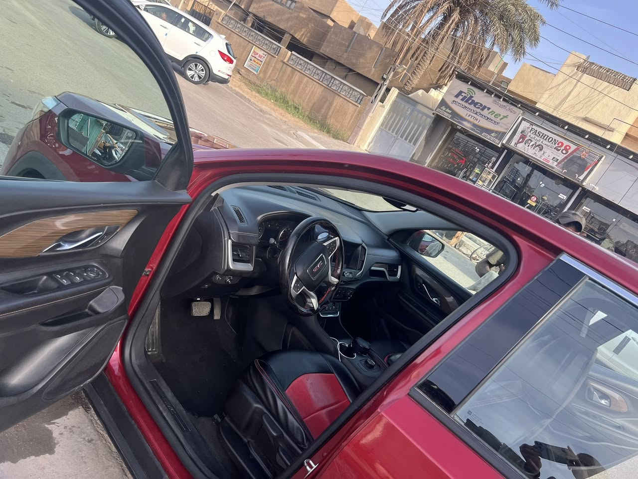 جمسي تيران موديل ١٩ نظيفة جدا ومكفولة حادثها جدا بسيط موجود بالصور رقم واسط للتفاصيل ***********
