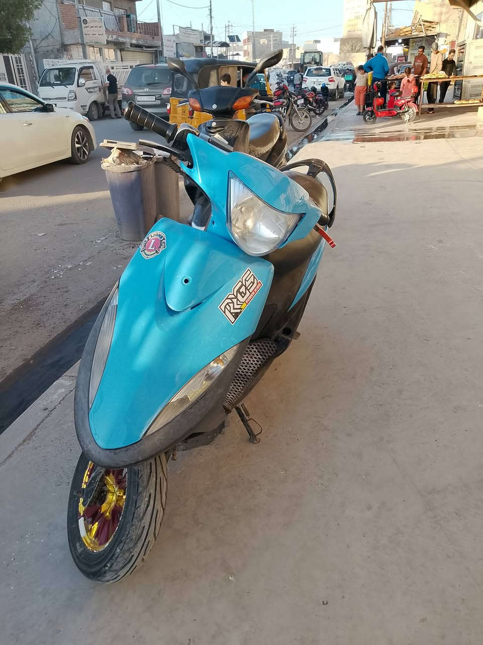 سلام عليكم ماكس عدله لبيع بوشه 55 شلعه ومعدل فول مكاني ديالي بعقوبه سعر 400وبيه مجال ***********
