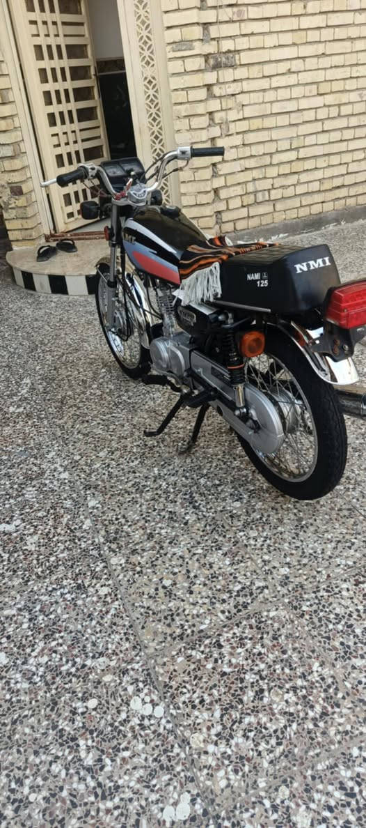 سلام عليكم دراجه نامه شلامجه البيع  ***********
