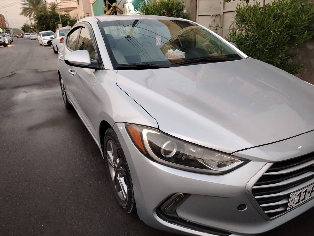 السلام عليكم 
النترا 2018 أمريكي مو كندي فول مواصفات للاخير

حادثها جاملغ خلفي و وجه الجنطه صبغ

بدون ايرباك بدون اي كلوب بالدشبول

سنويه ب اسمي قبل 10 ايام جددتها 

ماشيه 91 ميل حقيقي

لد امامي بلادي

مكينه 2000 دوش المرغوب

تدفئه كشنات 

شاشه كامره خلفيه دواره

بصمه

رادارات

مرايه خلفي تعتيم

تبريد منفصل مناخين

بصمه ابواب 

تبريد شاشه

تحكمات ستيرن جهتين

كروس مثبت سرعه

وباقي مواصفات الفوول 

العنوان بغداد الدوره

*********** واتساب

*********** اتصال
