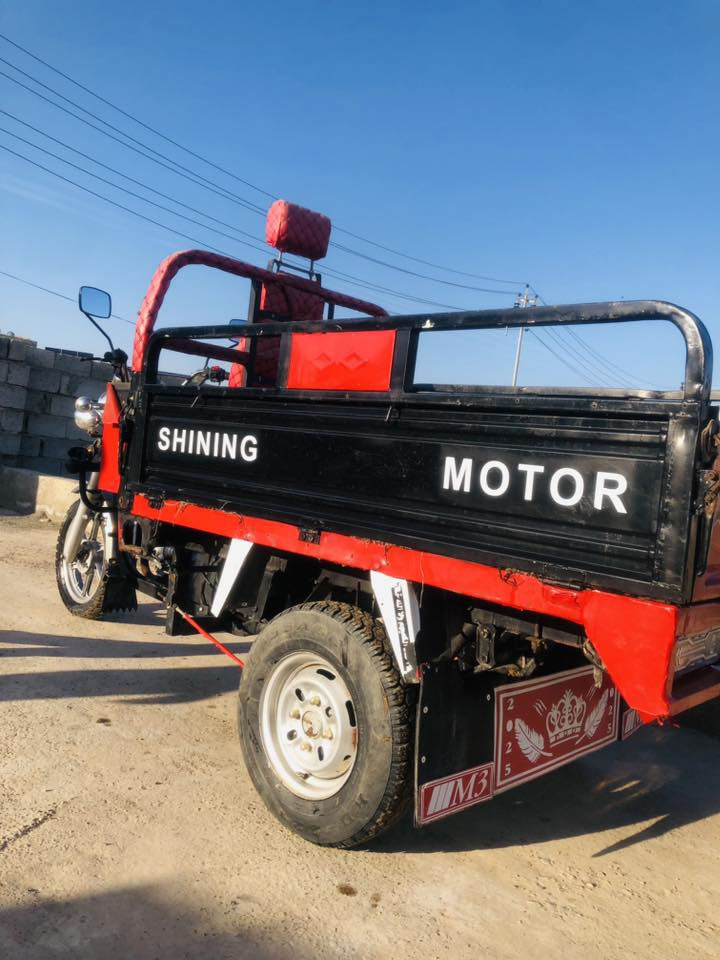 السلام عليكم ورحمة الله وبركاته
كل عام وانتم بألف خير. 
اما بعد:
ستوته 2021 للبيع :
نضيفه ما ناقصها شي كما موضح في الصور 
السعر : مليون ومئة الف دينار وبيها مجال. 
للاستفسار:
***********
