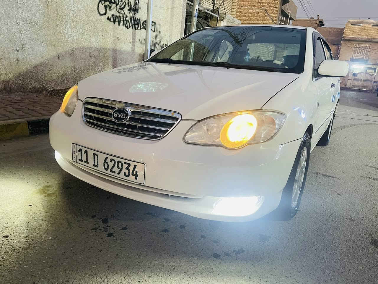 سلام عليكم
بيوايدي f3 كير عادي موديل 2011
كير ومحرك خير من الله لا تنقيص ولا تبخير
مكفوله من الظربه والصبغ عده هلالات  
تبريد ثلج كهربائيات كلها شغاله صدر جديد تخم تاير توني شاده جديد
رقم بغداد الانكليزي بسمي السنويه 
السعر 63 مجالها حك الجيه 

***********
