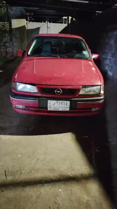 موديل 93 حجم 20 بدون صبغ ترايها حلوه حيل سياره نضيف حيل بيع مستعجل السعر ٤٧وبيها مجال 
***********
