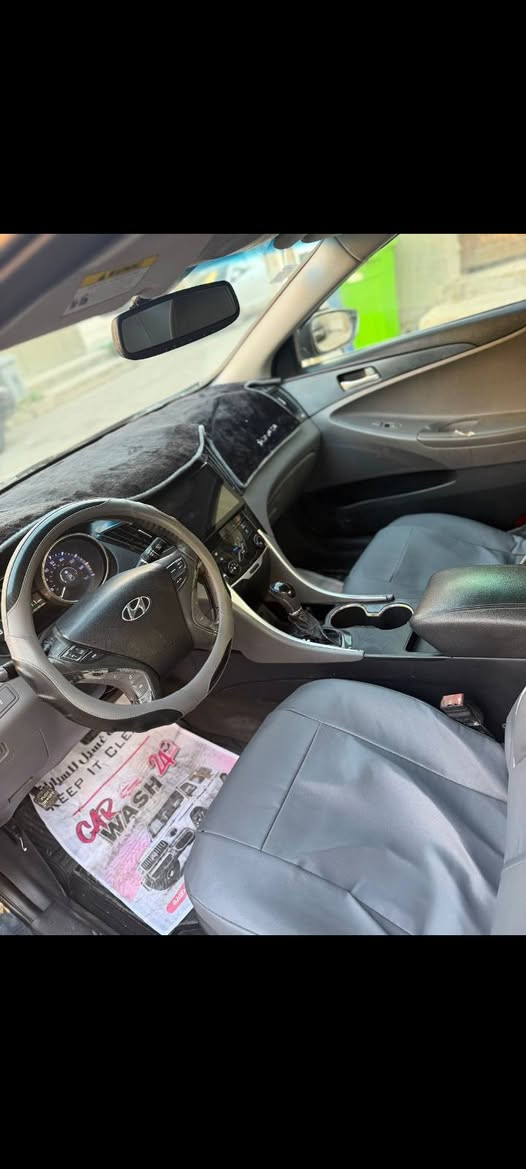 سلام عليكم للبيع سوناتا مديل 2011 وارد امريكي حادثه باب وجاملغ بيه صبغ عام اثر جراد مكينة كير صدر تخم تاير خير من الله تبريد ثلج سياره حلوه جاهزة كهربائيات كله شغاله رقم بغداد تحويل مباشر مكان بغداد حي الحسين مقابيل لبانزين خانه مال حي العامل سعر 83 وبيه مجال للطيبين رقمي *********** بغداد, العراق
