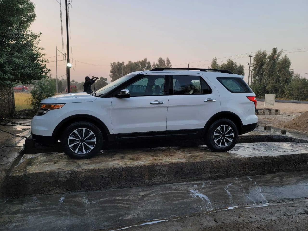 السلام عليكم
فورد اكسبلور 2013 

نص مواصفات 

 ٧راكب تبريد ٣ قطع

شاشة كبيرة 

 ماشية ١٤٥ الف

  مكينة وكير مكفولات 

صدر جديد

تخم تاير جديد 

تو ويل

رقم بغداد بأسمي لوحات وسنوية جدد

 السيارة داخلة كلين 

هنا بالعراق ٣ قطع صبغ بدون ضربة ولا معجون فقط رش

السعر 135 وبيها مجال 

مكاني ديالى 

***********
