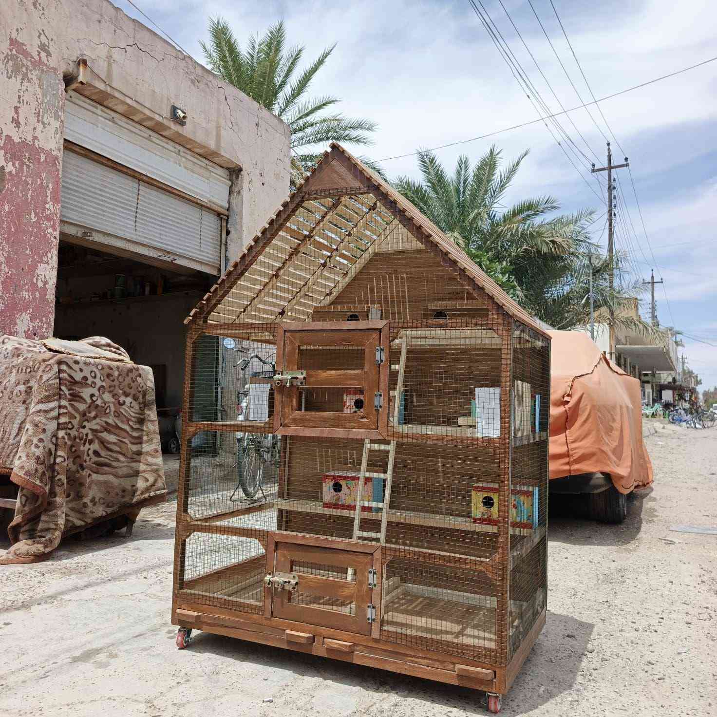 ‎قفص طيور شغل درجة اولى 
العرض متر
الارتفاع ١٥٠سنتيم
العمق ٦٠ سنتيم
السعر ٨٠ الف
مكاني سامراء مقابيل‎ سامراء, صلاح الدين


**إذا كنت صاحب هذا الإعلان وتريد حذفه لأي سبب، رجاءا أرسل رسالة إلى الدعم الفني**