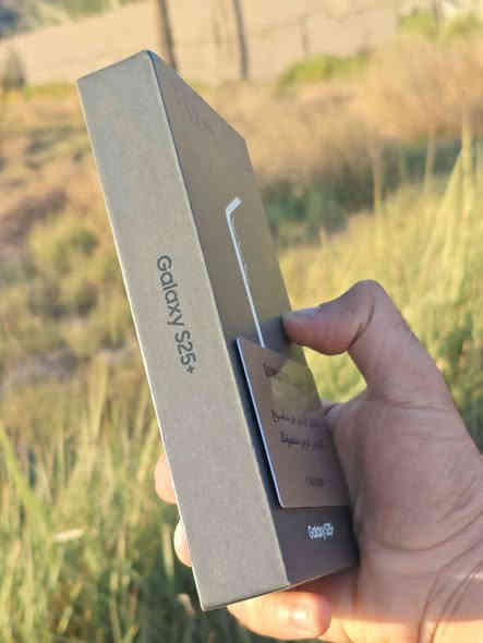 يارزاق 
متاح كلكسي S25 بلاص
ذاكرة 512/12
جديد وكاله كارت الضمان
ببجي 120 فريم
السعر  1130 الف✅
علما ان سعر الجديد 1300
***********
 ***********
مكاني طويريج يتوفر توصيل بابل كربلاء الهندية
