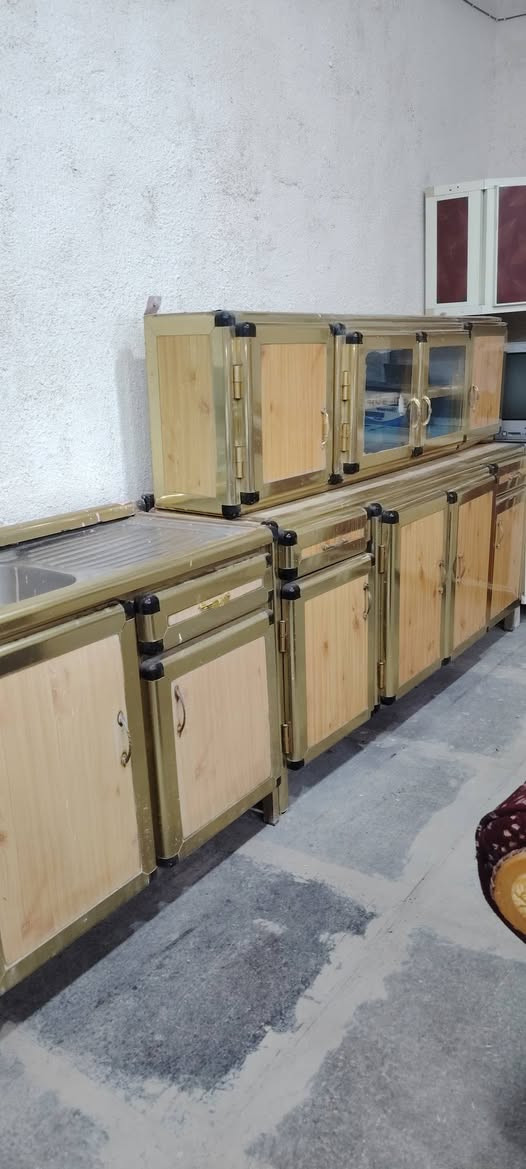 معرض القزويني الاثاث المستعمل والجديد بأسعار مناسبة العنوان البدير شارع جامع ال حجي رشيد القريشي مجاور جملة جاسم البولاني ***********
***********
