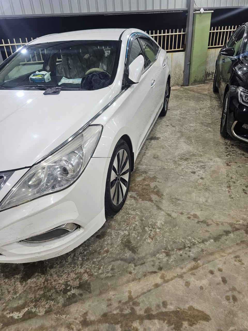 ازيرا خليجي رقم سليمانية موديل ١٤
مكينة 6 دوش بدون صبغ بدون تبديل
السعر ١٢٥ وبيها مجال 
***********
