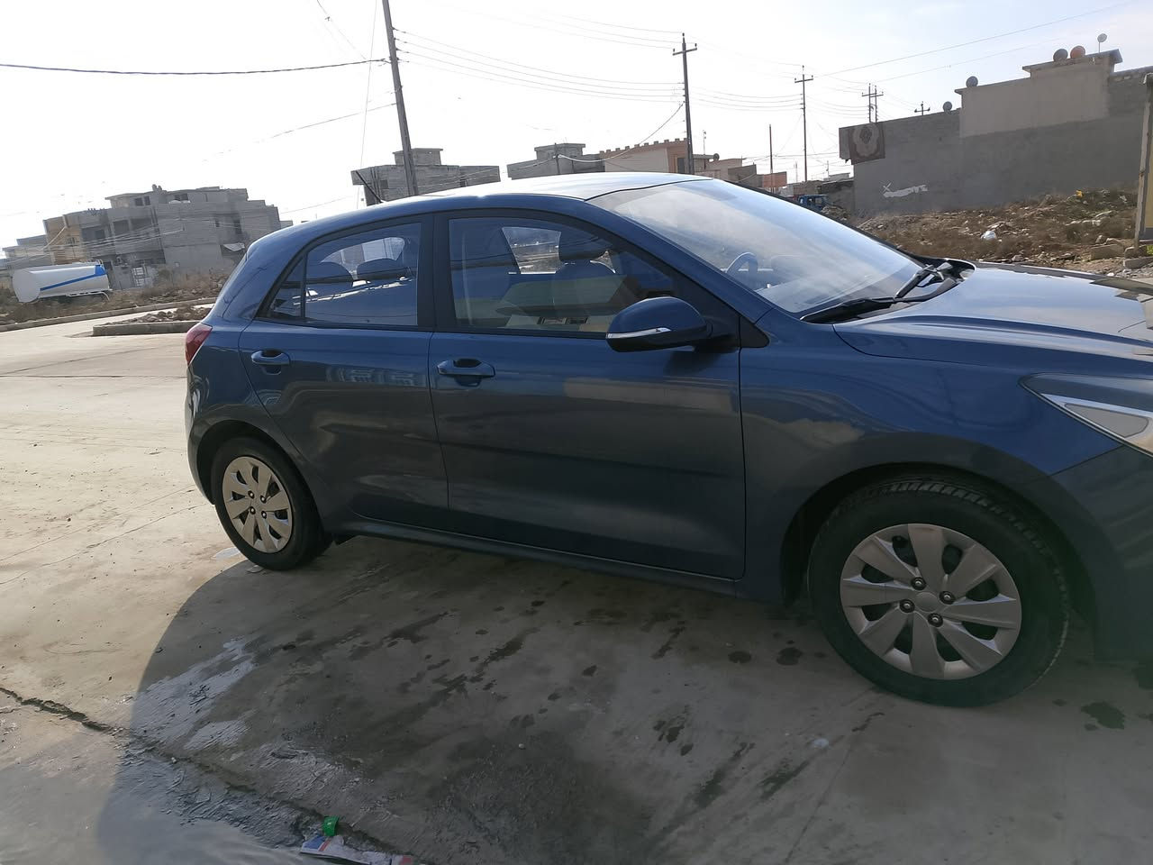 كيا ريو ،موديل 2019 وارد كوري  بدون قطره صبغ ما بيها حتى دعاميات صبغ شركه ،، محرك دوش شرط ما مفتوح جديد ،كير اتوماتيك AT شرط جديد ،، مواصفات تحكمات ستيرن تثبيت سرعه ،مانع انزلاق ،مرايات شفط ،، رقم دهوك ،سنويه وهزه جديده باسمي شرط التحويل مباشر ،،السعر 118 ورقه ،،وبيه مجال ،،للستفسار الاتصالل
***********
***********
تمنياتي الموفقه للجميع
