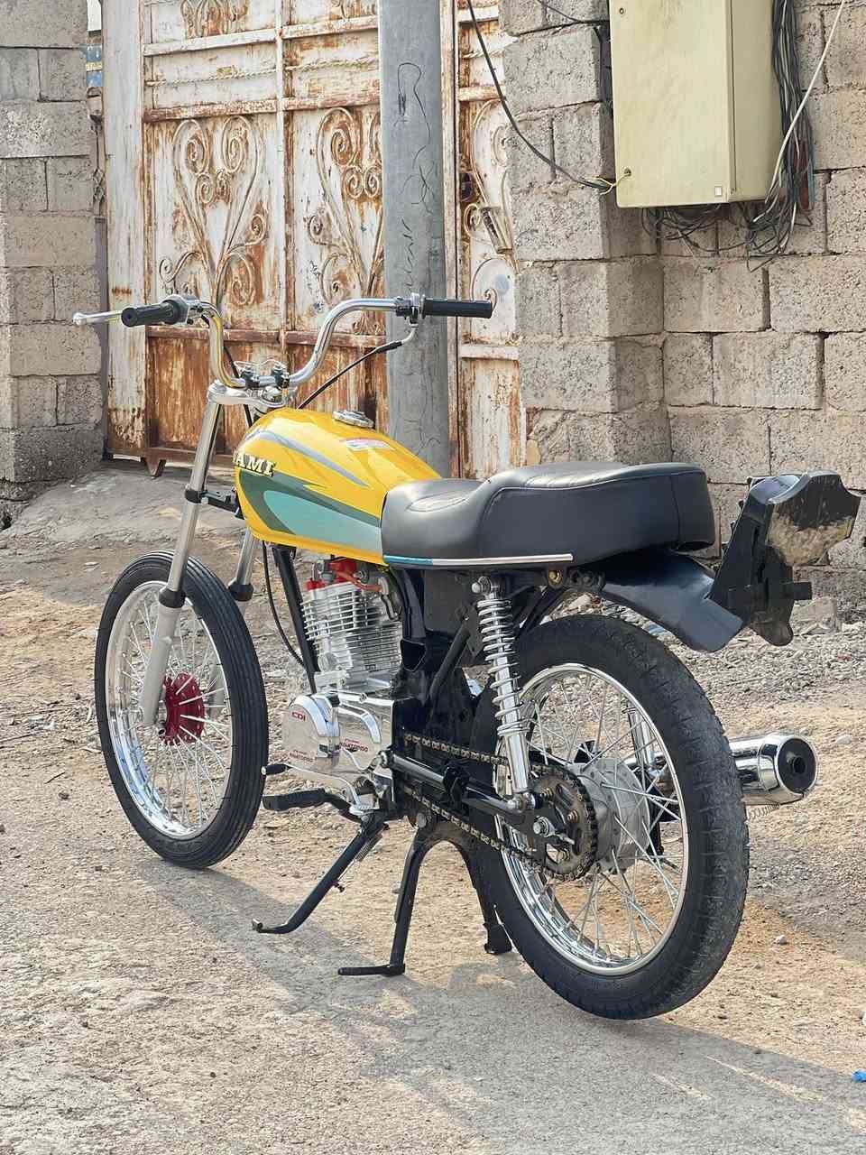 للبيع موديله 2025والسعر 650وبيه مجال اتصال***********
