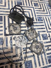 مرحبا هل قطع للي محتاجهم مجاناً اخوان فقط الي محتاجهم يجيني ياخذهم مرا...