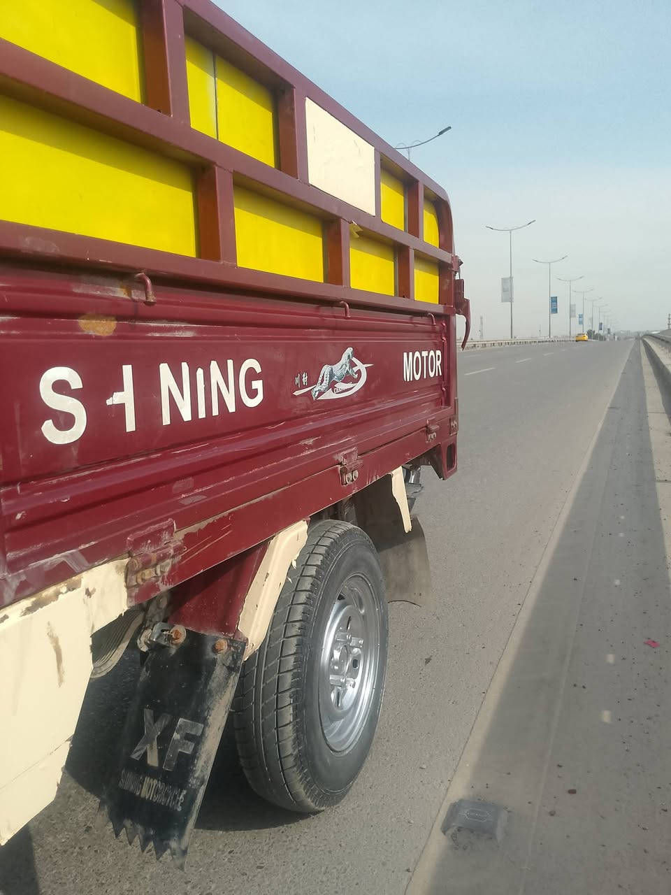 السلام عليكم ستوتا للبيع الموديل 23 منفيس  بيه الستوتا كله شرط نضافا فول العنوان موصل الايسر رقم الهاتف ***********اسيا***********
