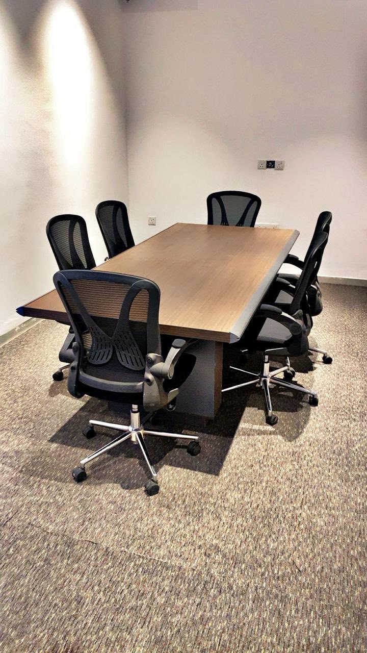 السلام عليكم
متوفر ميز مكتبي مع 6 كراسي للبيع جديد مستعمل  قليل جدا 

سعرة مليون ونص 

متوفر ميز مكتبي جديد سعره 200

الاتصال ‭٠٧٧٦ ٠٠٤ ٠٠٤٥‬
