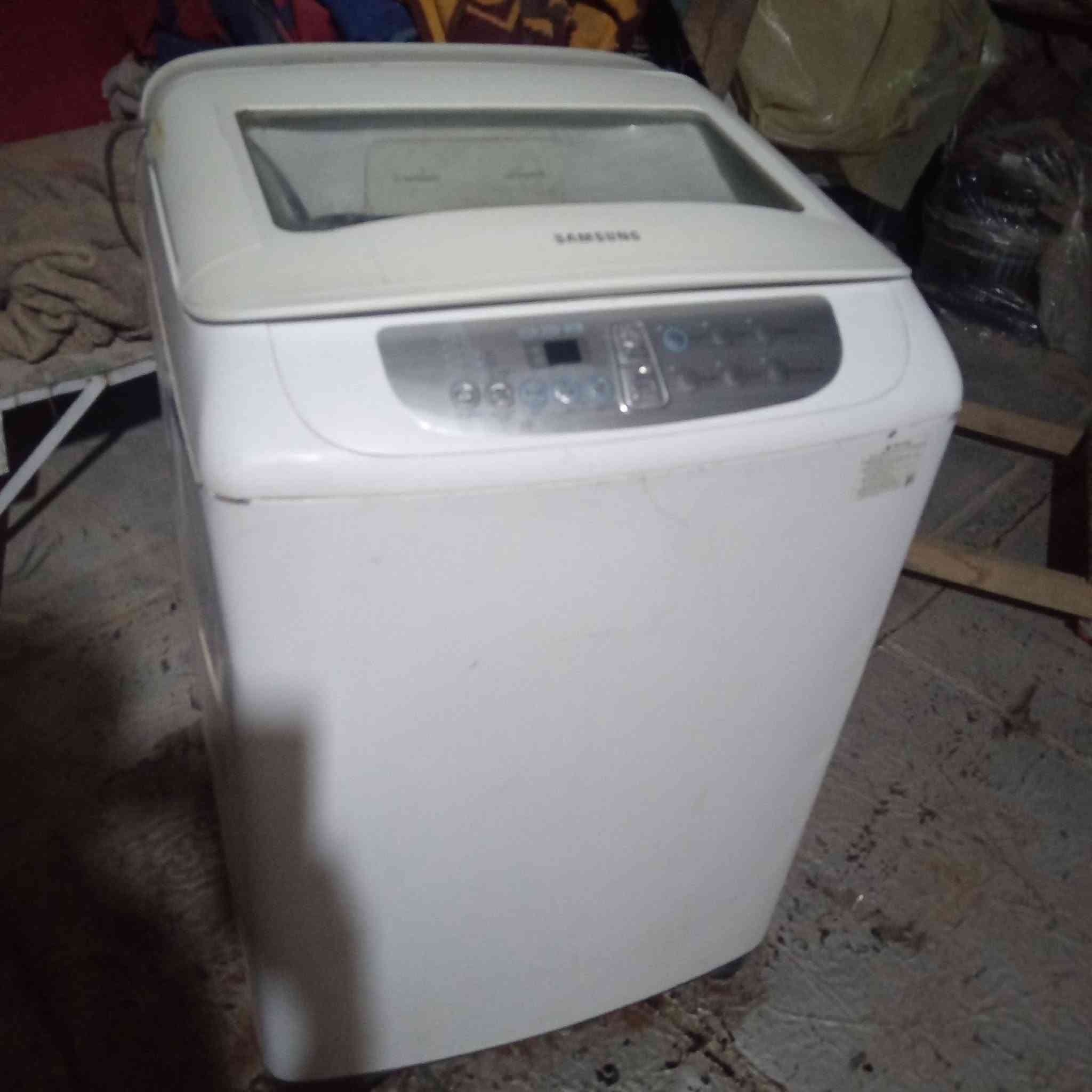 غساله ملابس اتماتيك شغاله ع فحص سعر ٧٥ وبيها مجال مكان كوفه شارع ميثم التمار


**إذا كنت صاحب هذا الإعلان وتريد حذفه لأي سبب، رجاءا أرسل رسالة إلى الدعم الفني**