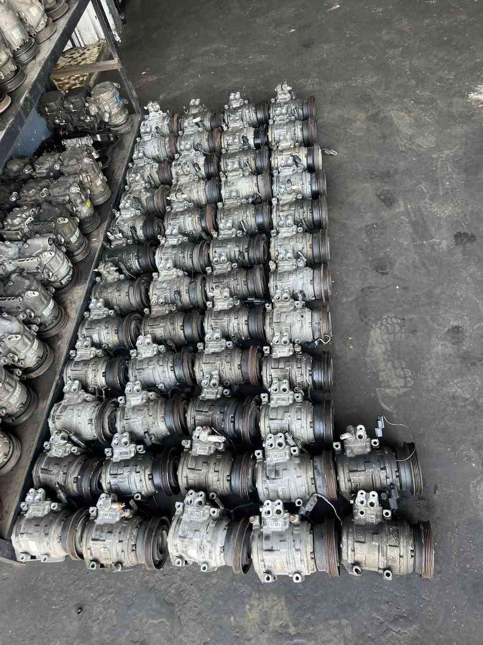 يوجد كمبريسر تبريد لجميع السيارات الكوريه 
شركة ماهر الحجار 
يوجد توصيل جميع محافظات العراق
للتواصل: ***********…….. ‭٠٧٥١ ١٥١ ٥١٦٨‬
