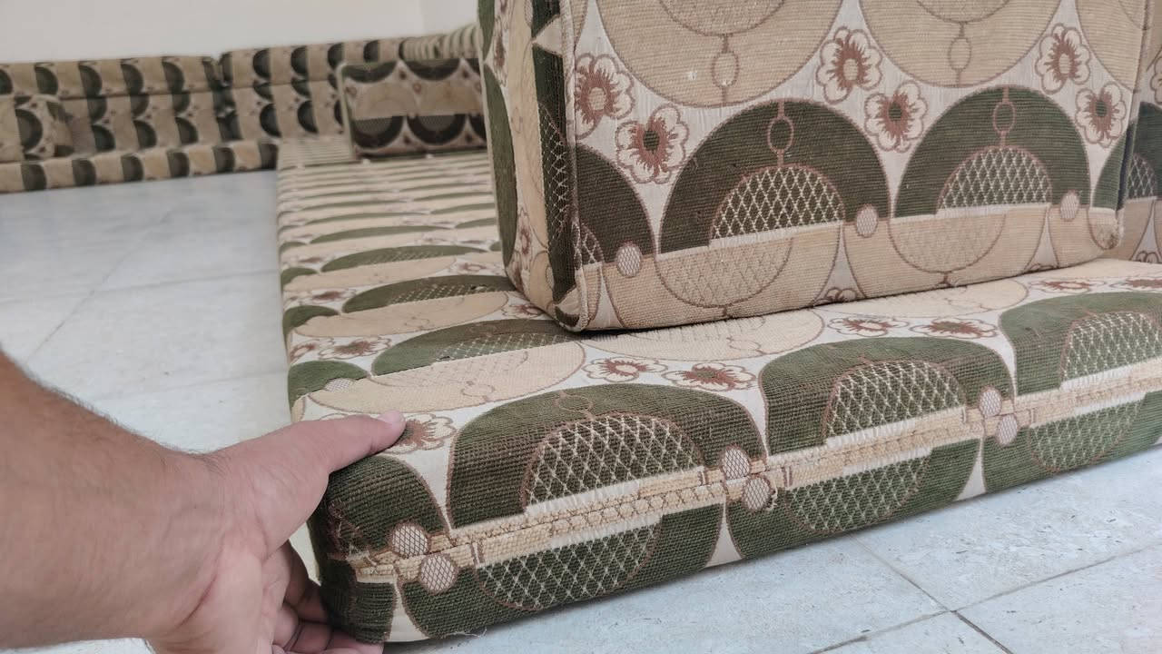 جلسه عربيه 12 متر للبيع نضافه 95
المكان ديوانيه شافعيه رقم الهاتف ***********
سعر 300 وبي مجال حك الجيه مثل ماموضح بالصور أصلي مو عادي
