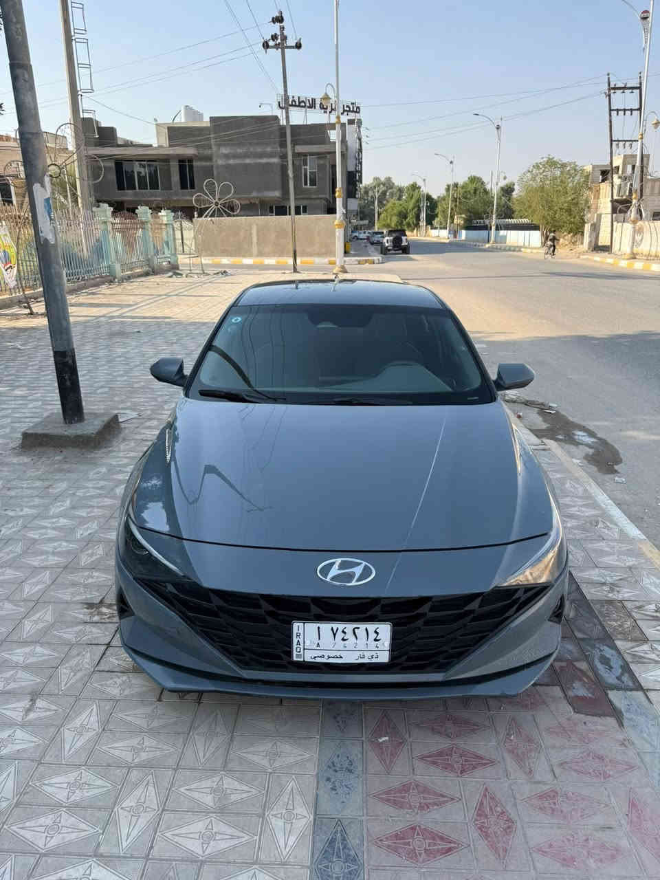 السلام عليكم 
النترا امريكي 2022 معوقين 
الون سمنتي 
داخل رصاصي 
حادث موضح بل منشور  بدون دواخل 
ليبل واحد بدون تبديل 
مكاني ذي قار قضاء النصر 
سعر 150 وبيه مجال 
رقم (***********)
