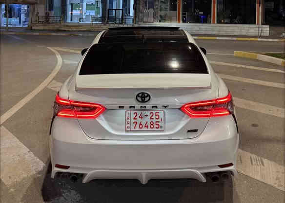 السلام عليكم 
تويوتا كامري XSE 
2023
فول مواسفات بانوراما 
50 الف مايل ماشية 
فقد بونيد مصبوغ 
بدون دواخل بدون ايرباك ١٠٠٪؜
سعر 258 ورقة بيها مجال بسيط
مكان سيارة زاخو
***********
