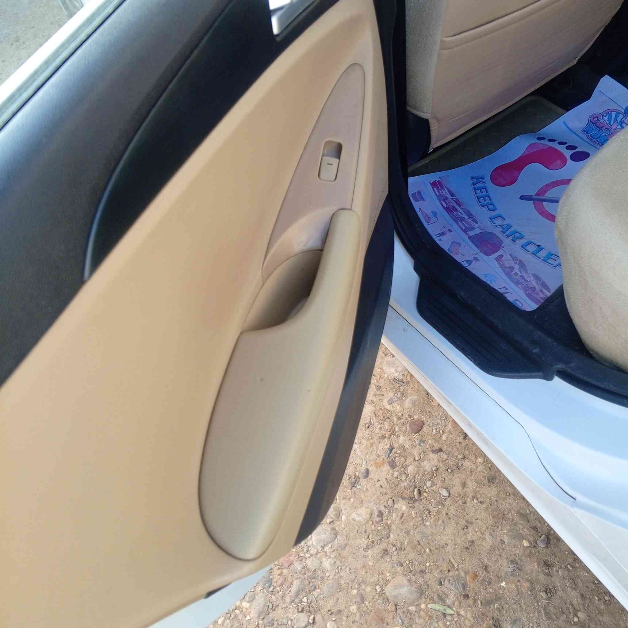 سوناتا خليجي 2015 السونار مرفق بالمنشور ماشية 195 ابسمنا تحويل مباشر السعر 148 بيها مجال كلش بسيط عنوان بغداد عويريج بالقرب من مخابز باب الأغا ***********
