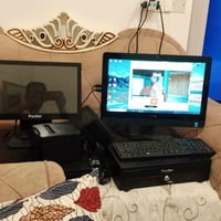 كاشير عدد 2لبيع بيهن نظام مطاعم مكان بغداد  07810254100