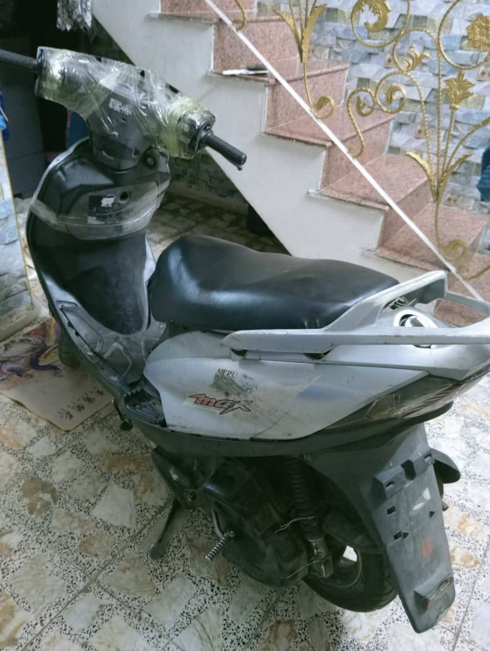 السلام عليكم ماكس البيع سرعة ١٤٠ بغداد مدينة الصدر ام الكبر والاالغزلان سعر ٢٠٠ الف وبيها مجال تلفون ***********
