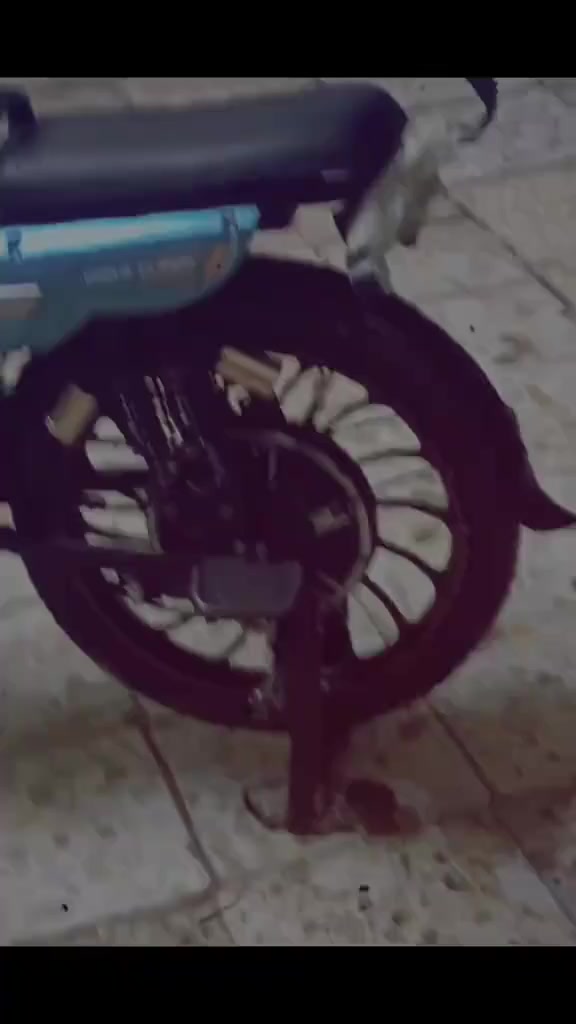 سلام عليكم  دراجه شحن البيع سعر 450🔒☘️


**إذا كنت صاحب هذا الإعلان وتريد حذفه لأي سبب، رجاءا أرسل رسالة إلى الدعم الفني**