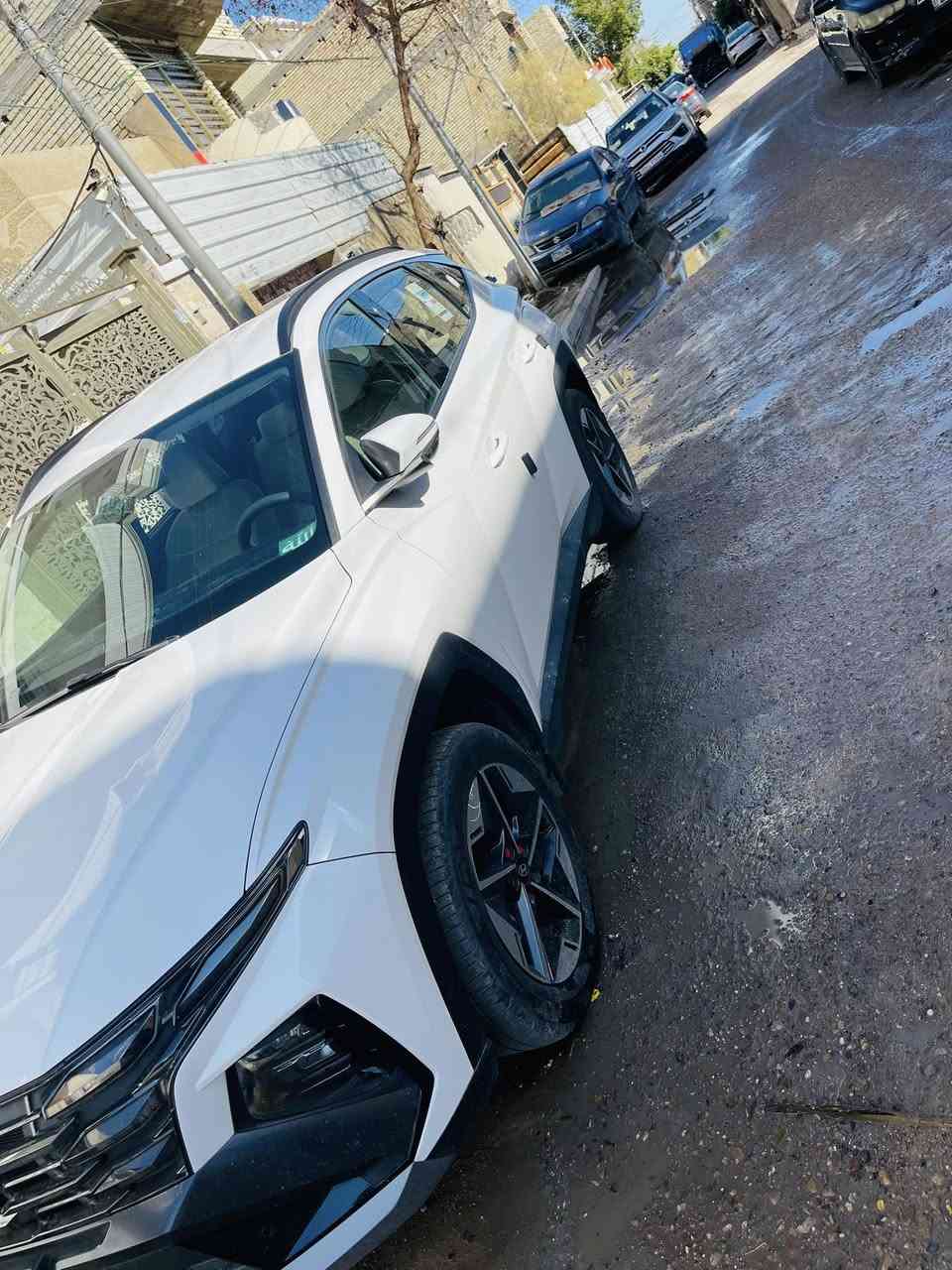 خليجي 25 سياره ماشيه20 بيها شخط زغير بلباب الخلفي مصلح دي بي آر ورصعه صغيره السعر 227
***********
