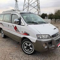 ٨ راكب • اوتوماتيك • ٢٠٠١