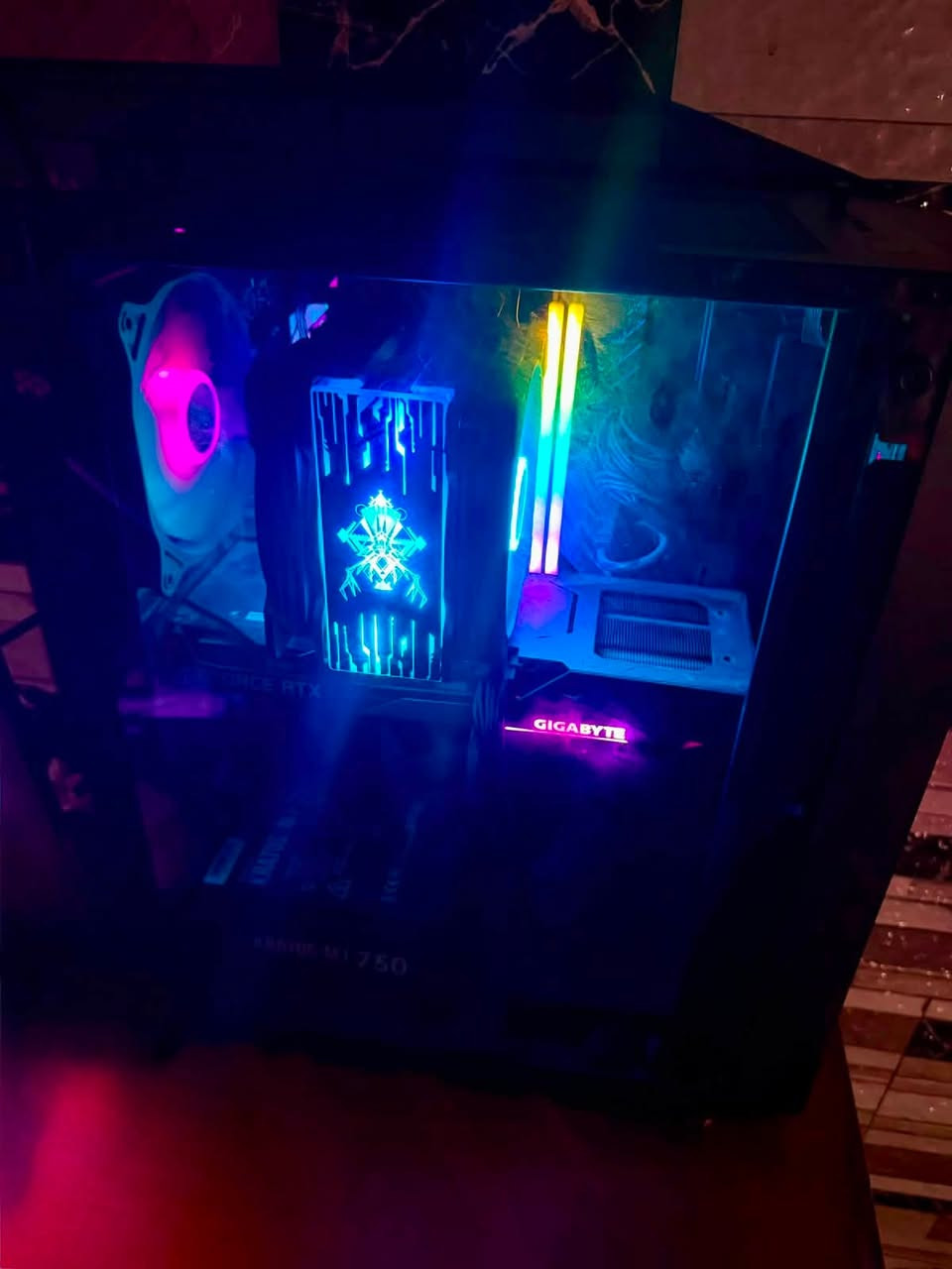 ادمن وافق
ادمن وافق

🔹 مكلف بالنشر

🔹 مكلف بالنشر

🔹 مكلف بالنشر

💻 للبيع PC Gaming كامل مع جميع الملحقات

مواصفات الحاسبة:

✅ المعالج: Intel Core i5-12400F

✅ اللوحة الأم: ASUS PRIME B660M-K D4

✅ كرت الشاشة: GIGABYTE RTX 3060 GAMING OC 12GB

✅ الرام: Corsair Vengeance PRO RGB DDR4 16GB (8×2) 3600MHz

✅ SSD: Lexar NVMe 256GB

✅ SSD: Lexar NM620 NVMe 2TB Gen 3

✅ مزود الطاقة: Gamdias Kratos 750W RGB Bronze

✅ مبرد المعالج: Snowman MT6 Dual Fan RGB

✅ الكيس: Gamdias Aura GC2 مع 4 مراوح RGB

🎁 الملحقات:

🖥️ شاشة Samsung Odyssey G3 مقاس 27 إنج، 144Hz، IPS، مقوسة.

⌨️ كيبورد وماوس نوعيات جيدة.

🎧 سماعة HyperX Cloud II.

🔋 UPS أون لاين (1 KVA).

السعر مليون و 100 الف غير قابل للتفاوض

📍 الموقع: بغداد – البياع

📞 للاستفسار: ***********
