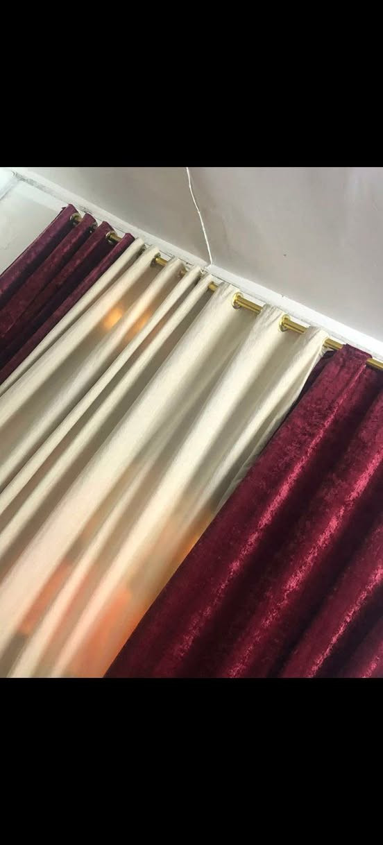 يارزاق يالله... غراض للبيع اي استفسار عل خاص 
مع ملحقاته غرفه..


**إذا كنت صاحب هذا الإعلان وتريد حذفه لأي سبب، رجاءا أرسل رسالة إلى الدعم الفني**