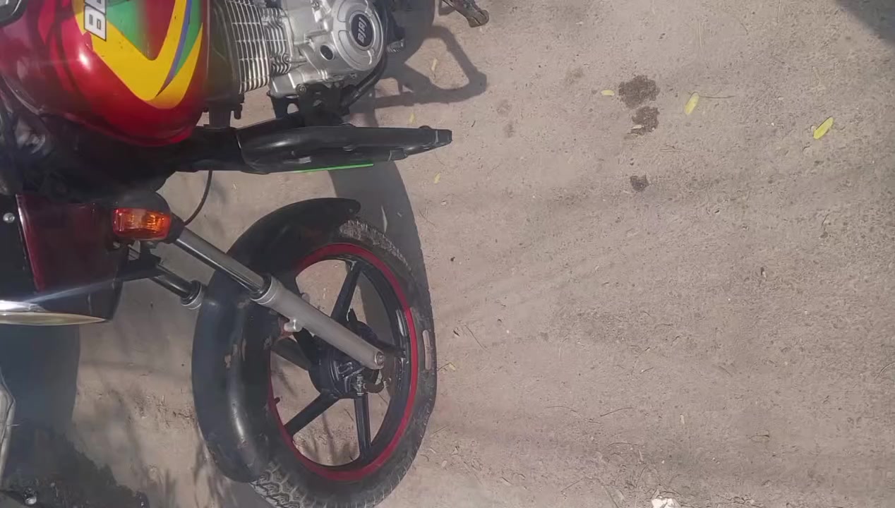 سلام عليكم ورحمه الله وبركاته اخواني الاعزاء عندي هاي دراجه للبيع مكاني بغداد حي  القاهرة الصناعة سعر الدراجه 750 وبيهه مجال حك الجيه الدراجه اوراق صولي مكمركه  موديل 2020 الدراجه كلش حلو بيهه شي واحد السلف عطلان والعداد فقط الدراجه نضيفه كلش او تعال او دلل♥️♥️


**إذا كنت صاحب هذا الإعلان وتريد حذفه لأي سبب، رجاءا أرسل رسالة إلى الدعم الفني**