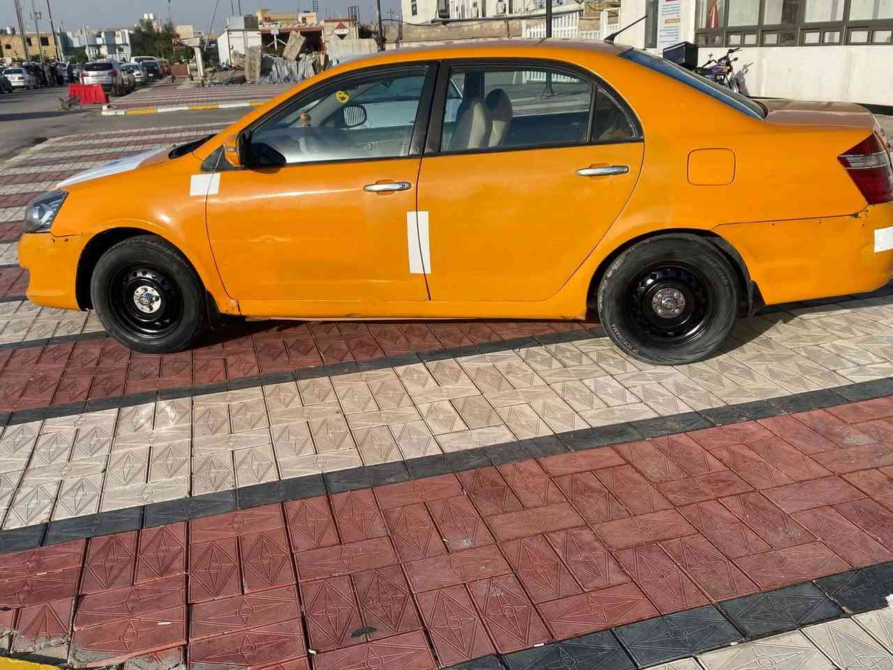 السلام عليكم
جلي موبل جاهزه 
مديل 2013 
كير مكينه محوره كورلا بيكاجو 1600 
مكينه كير كفاله 
كير اوتماتيك 
حداديه 99/100
تخم تاير جديد 
كهربائيات كله شغاله 
السياره مكفوله من الضربه 
سنويه لل28 مداور ثاني يوم 
تبريد نقص بس غاز 
السياره حلوه مال جناي 
السعر 40 وبيه مجال بسيط 
رقم ***********
