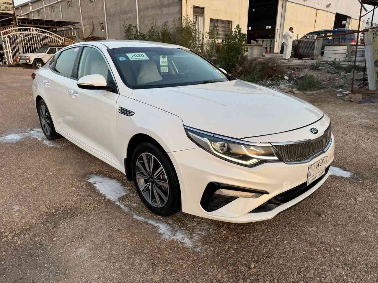للبيع كيا اوبتيما 2019 خليجي رقم القادسية حرة تحويل مباشر محرك2400 دوش ماشي 85 سيارة جديدة وجاهزة من كلشي بيها صبغ جاملغ بنيد ￼ بدون تبديل مواصفاتها واضحة العنوان الرميثه شارع العام معرض الخليج الحديث *********** السعر 165 بيها مجال بيع نقد فقط ￼￼￼
