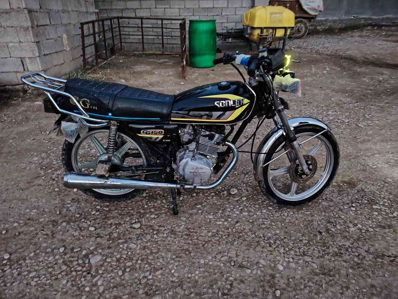 دراجه نامه برو مديل 2020  خمسه كير  اوراق بيها          نضافه فول دراجه بل شرط نشاط فول مكينه خير من الله  كهربايات كلها شغاله رايدها 500 وبيها مجال الطيبين المو شراي لايتعبني رجااا.  رقم  ***********
