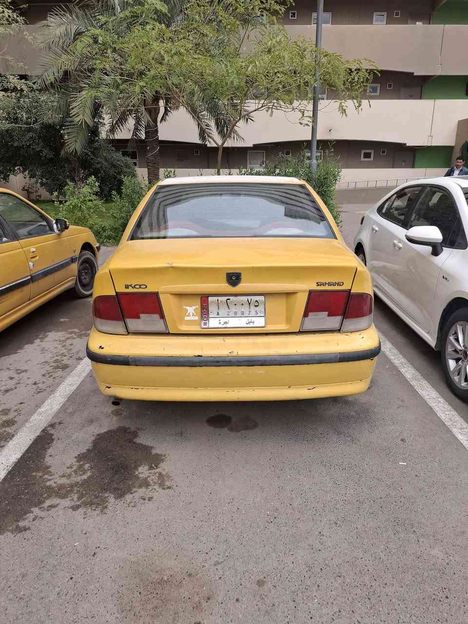 سلام عليكم 
سمند ناطق سياره حلؤ وجاهزه 
موديل 2011
السعر 25 وبيهه مجال 
تريد تحويل تريد وكاله اني حاضر 
مصفره هيئه وغرامات 
السياره بغداد 
تفاصيل اكثر ***********
