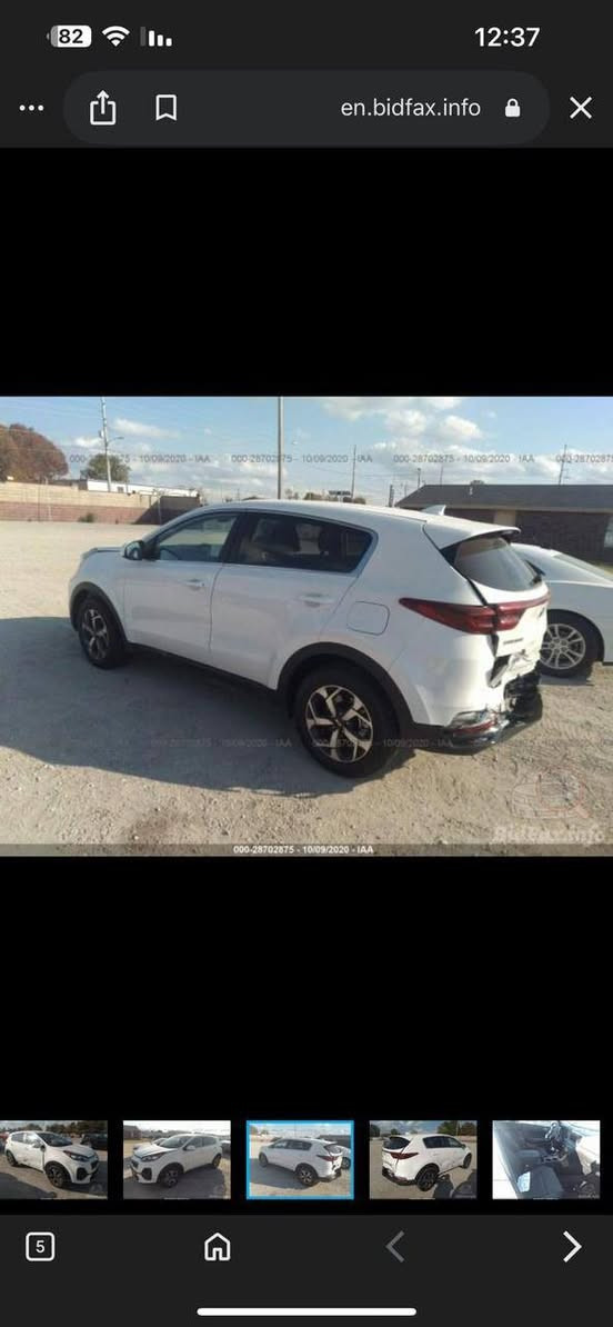 السلام عليكم من رخصت الأدمن كيا سبورتج وارد أمريكي ٢٠٢١ حداديه جديده تخم تاير مكينه خير من الله السعر ١٥٨$ العنوان بغداد حي الجهاد ***********
