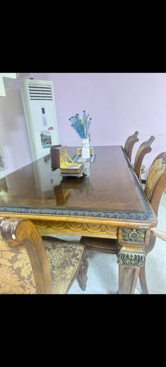 ميزطعام للبيع كبير السعر ٤٥٠ بي مجال خشب زان وفوق جام ٨كراسي
عنوان البصره الموفقيه  شارع سنتر، النخله


**إذا كنت صاحب هذا الإعلان وتريد حذفه لأي سبب، رجاءا أرسل رسالة إلى الدعم الفني**