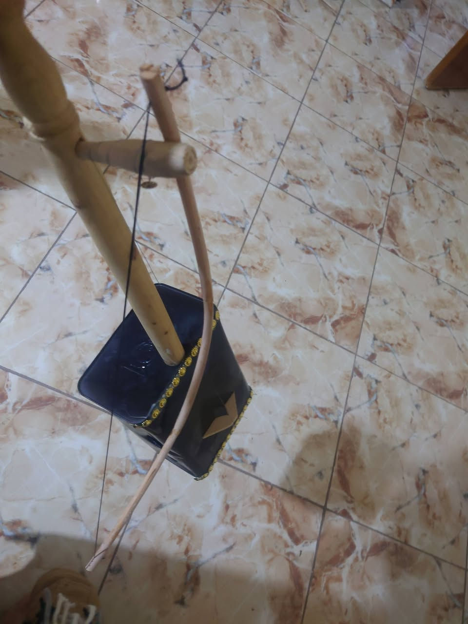 للبيع ايفون XR ذاكرة 64 جهاز مامفتوح نضيف حيل الفيس ايدي واكف السعر 150 وبي مجال للبيع عود ناي سعر10 عنوان رمادي تاميم واتساب ***********
