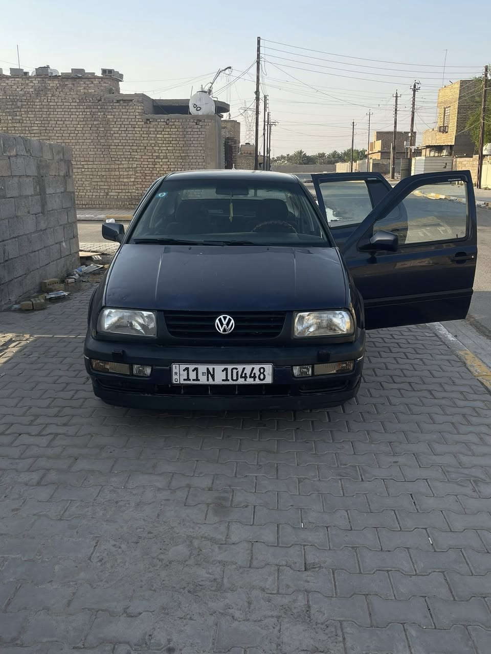 السلام عليكم كولف ڤنتو موديل 1993رقم انلكيزي جديد هزه جديده صدر كامل جديد مكان السياره بغداد السعر  48بيها  مجال 
***********
