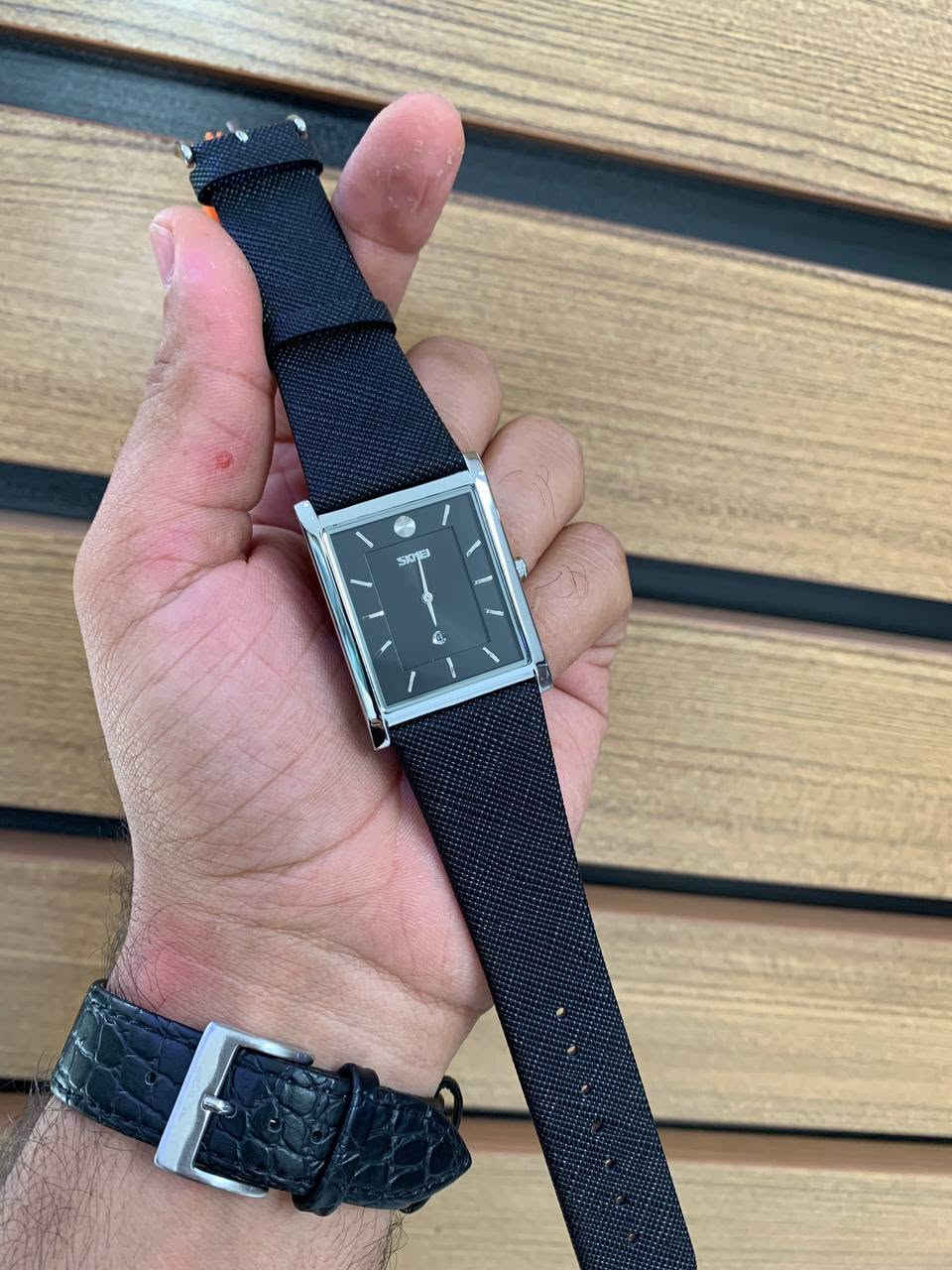 🔥🔥 جديددد 🔥🔥 ولفتره محدوده فقط بسعر 38 الف 
⚙️⚙️‏سكمي اصلي⚙️⚙️  رجالي فول ماستر كوالتي 🦾
‏طلاء ثابت 💯
‏ ضد الماء 💧💧
‏وزن ثقيل  نافذة تاريخ💫 ضمان سنه كامله استبدال 
يتوفر توصيل لجميع المحافظات


**إذا كنت صاحب هذا الإعلان وتريد حذفه لأي سبب، رجاءا أرسل رسالة إلى الدعم الفني**