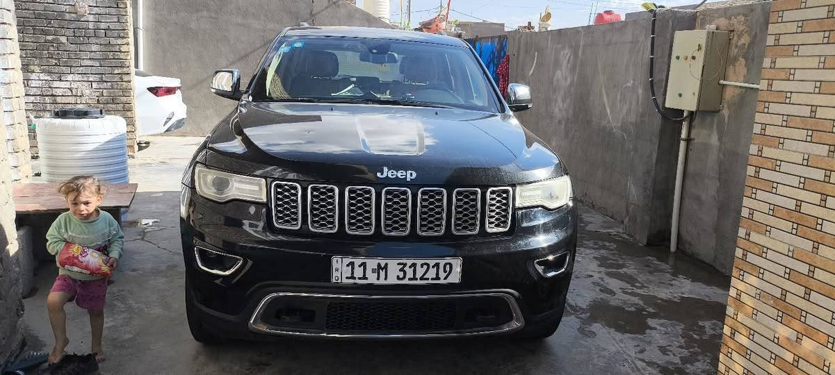 جيب لاريدو مكينه 6300 خليجي
رقم بغداد فول مواصفات فور ويل بصمه فتحه كل المواصفات بيهه 
السعر 240 وبيهه مجال الطيبين الاتصال على رقم ***********
