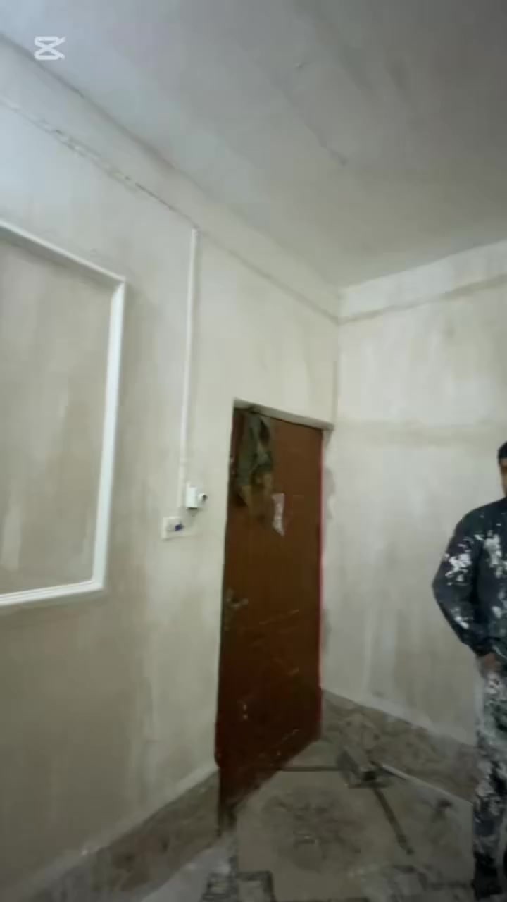 مكتب مرتضى الساعدي 
للصبغ والديكور وكافة أنواع المغربي 
وأصباغ خارجي وداخلي مع مانع رطوبة للاصطح والجدران 
علاء الصباغ ***********
مرتضى الصباغ***********
