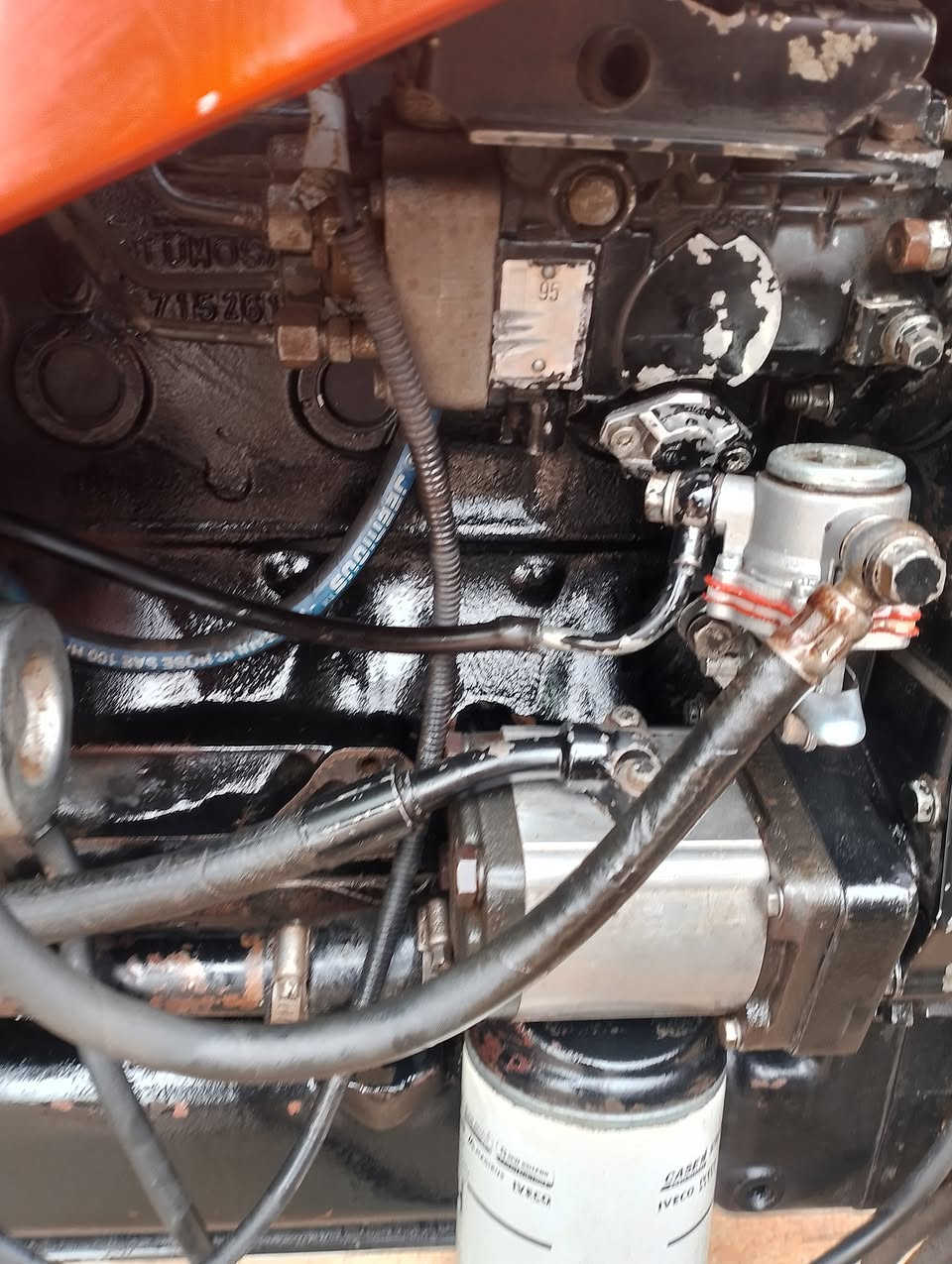 سلام عليكم البيع تومسان 2014مكفوله كفلاه عمه 140بيه مجال شراي يتصل او المو شراي ليتصل***********
