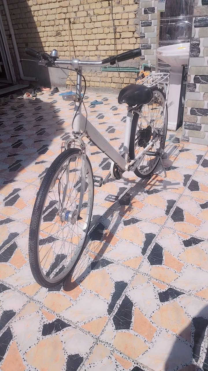 2/بايسكلات /البرتقالي 30/الابيض35 عوزهن بس تايرات


**إذا كنت صاحب هذا الإعلان وتريد حذفه لأي سبب، رجاءا أرسل رسالة إلى الدعم الفني**