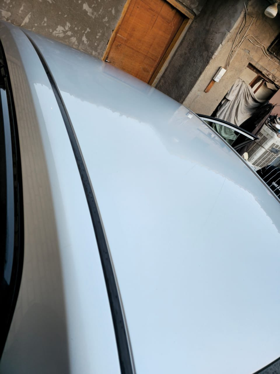 السلام عليكم
كورلا للبيع موديل 2018
مواصفات se ماشية  200 الف
صور الحادث بالمنشور
كير محرك مكفولات 
بجم بلاد 
العنوان بغدا 
رقم الهاتف ***********
السعر  146$ وبيها مجال
