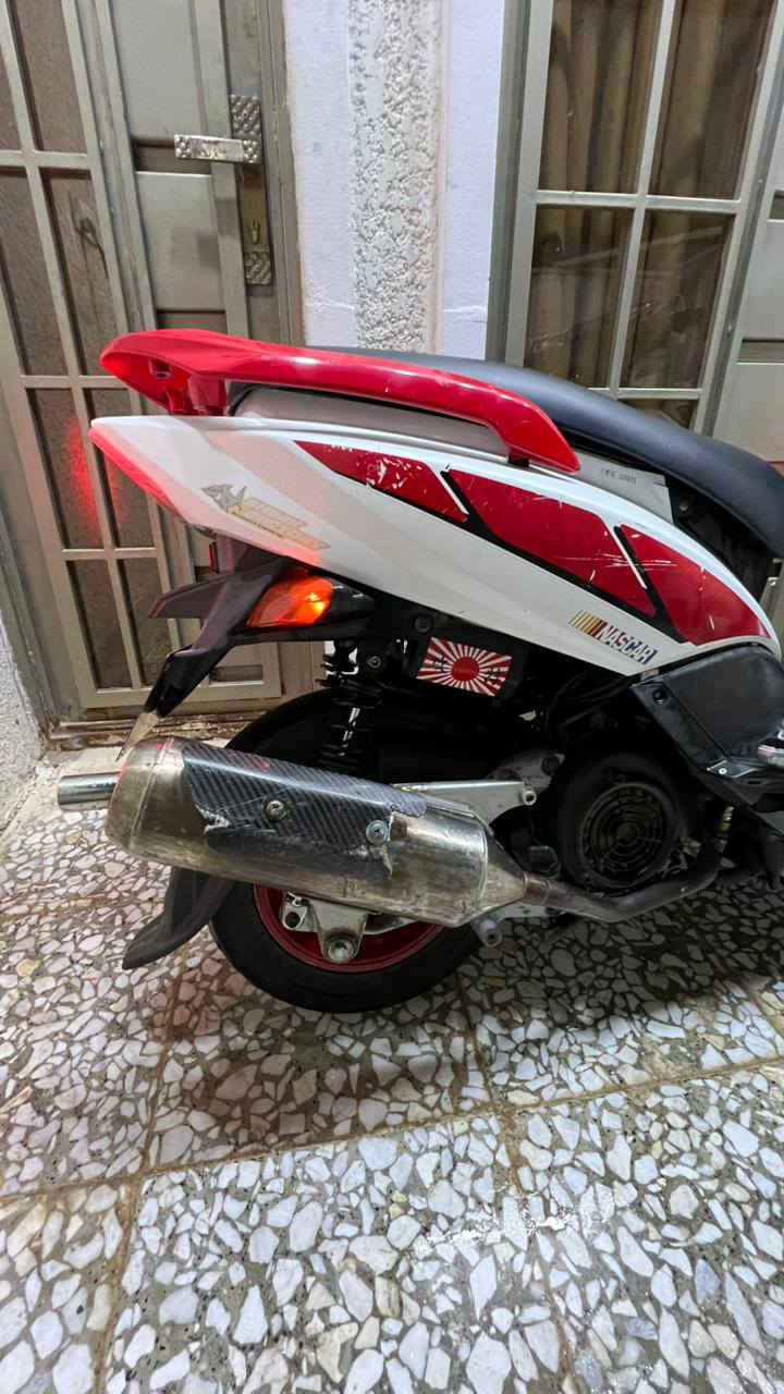 صالنصه للبيع ام الحساس فول جعير ام الوزه بس شايلي الفلتر مالته حط سعرك اذا عجبني بل عافيه


**إذا كنت صاحب هذا الإعلان وتريد حذفه لأي سبب، رجاءا أرسل رسالة إلى الدعم الفني**